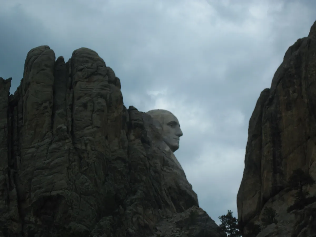 WEST2009_D13_MountRushmoreNM_020.jpg